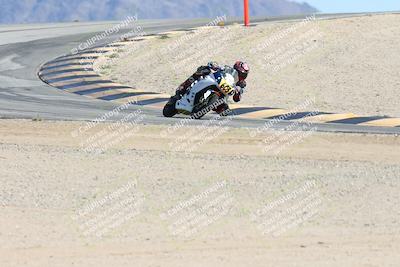 media/Oct-05-2025-CVMA (Sun) [[beeef4f201]]/Race 11-500-400(4)-350 Supersport/